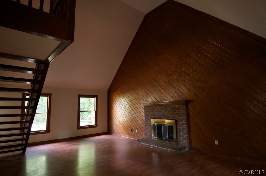 1106 Spirea Road Midlothian, VA 23236 - Photo 2 of 17 Gallery Image 2