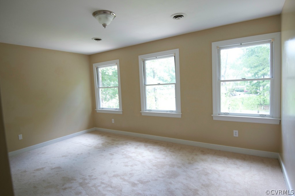 1106 Spirea Road Midlothian, VA 23236 - Photo 9 of 17 Gallery Image 9