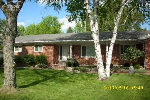 5185 Belsay Road Grand Blanc, MI 48439 - Photo 3 of 23 20356246-2.JPG