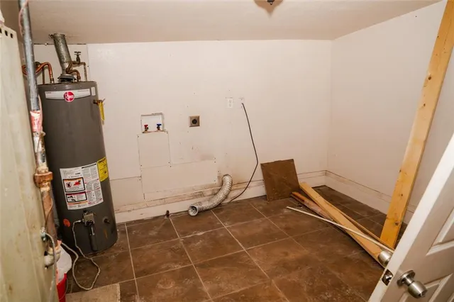 $39,000 | 2517 Broadway Avenue, Parsons, KS 67357