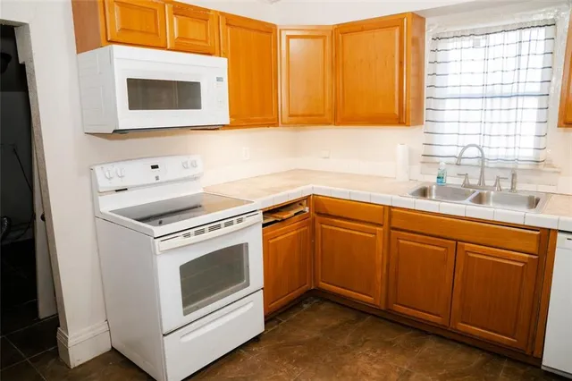 $39,000 | 2517 Broadway Avenue, Parsons, KS 67357