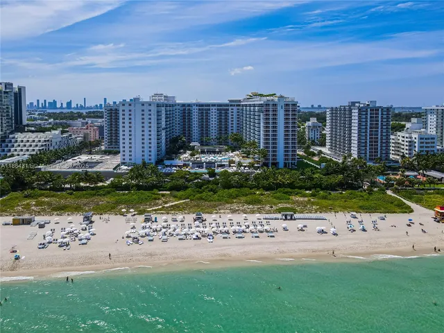 $8,000 | 2301 Collins Avenue, Unit 542, Miami Beach, FL 33139