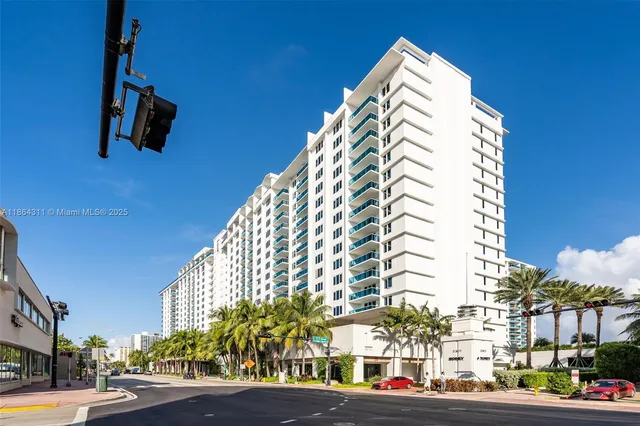 $8,000 | 2301 Collins Avenue, Unit 542, Miami Beach, FL 33139