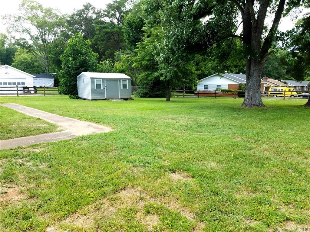 4033 Nevin Road Charlotte, NC 28269 - Photo 10 of 11
