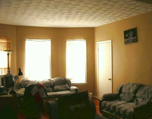 66 Webster Street Pawtucket, RI 02861 - Photo 2 of 2 Living Room.