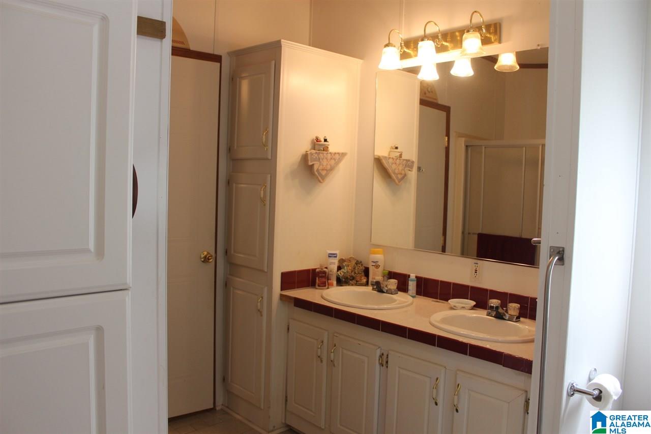 1623 Ripley Cutoff Road Carbon Hill, AL 35549 - Photo 20 of 38