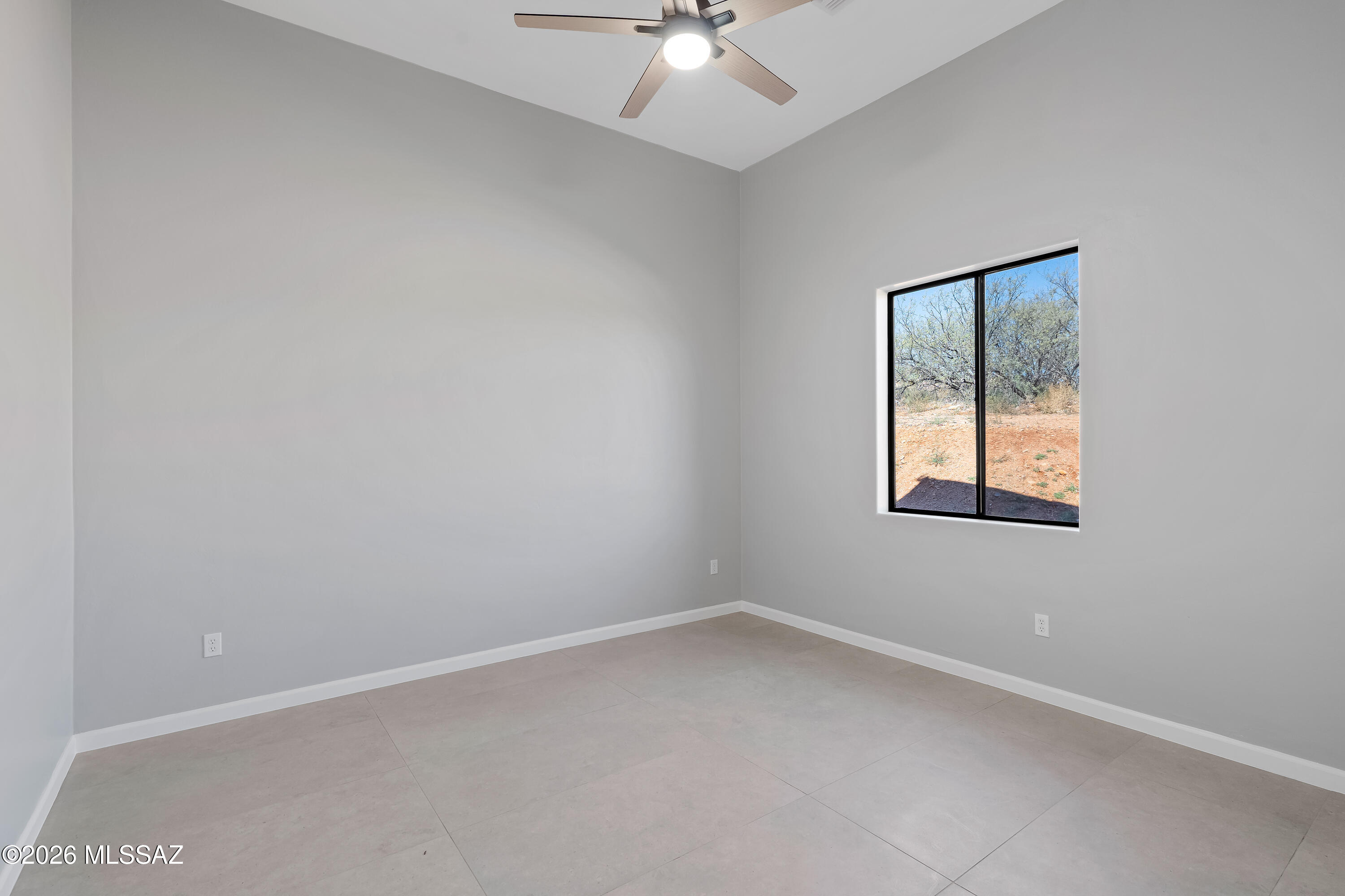 1221 Circulo Yerba Buena Rio Rico, AZ 85648 - Photo 20 of 42 2 Interiors-26