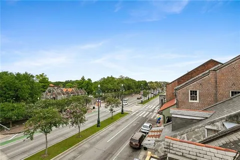 $449,000 | 822 North Rampart Street, Unit 201, New Orleans, LA 70116