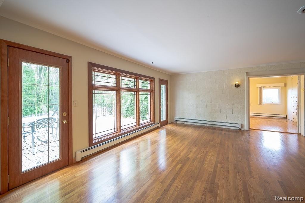 25710 Power Road Farmington Hills, MI 48336 - Photo 25 of 87
