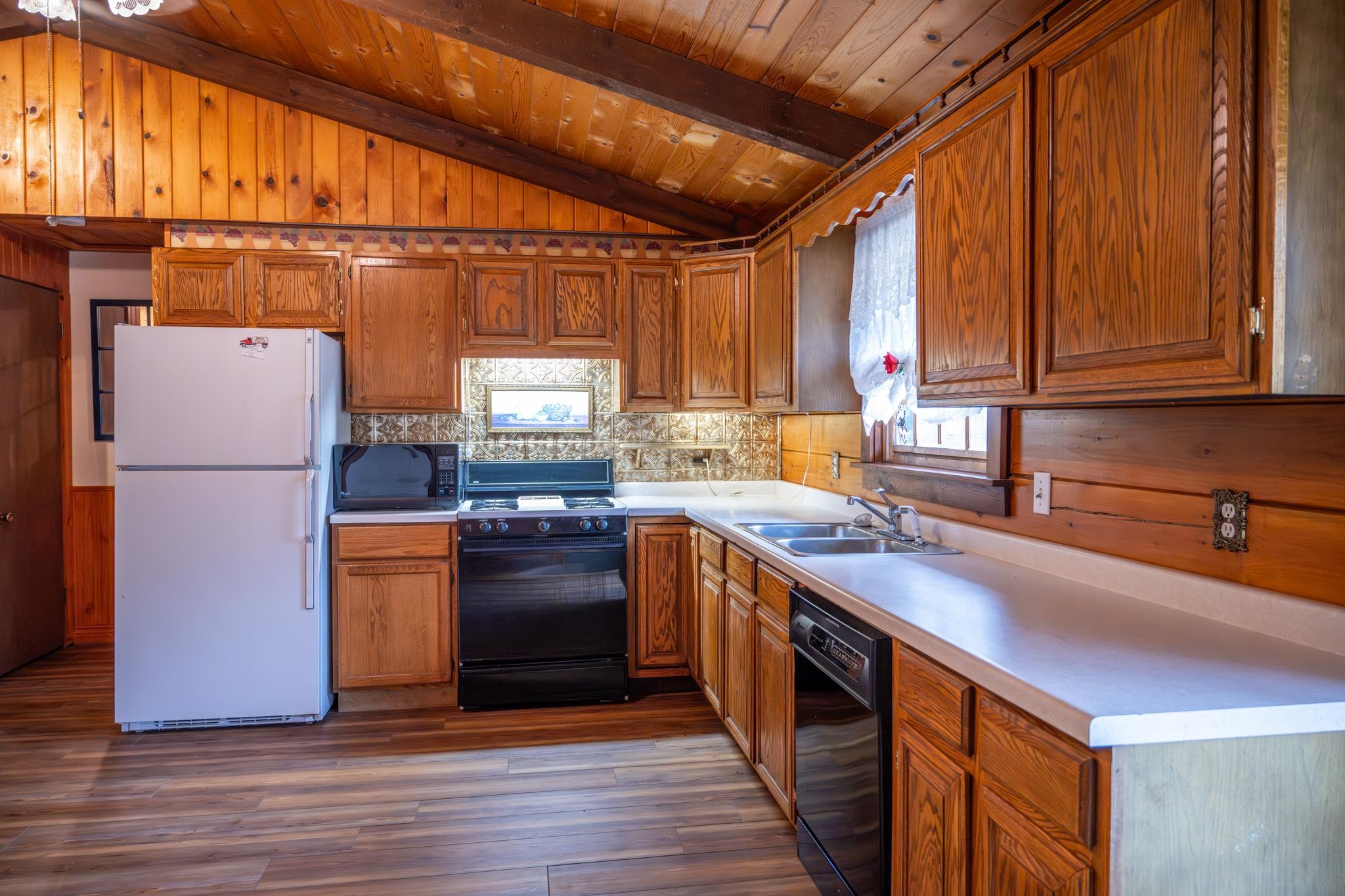 N11380 10th Avenue Necedah, WI 54646 - Photo 4 of 69