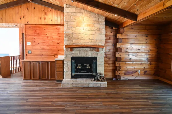 $289,900 | N11380 10th Avenue, Necedah, WI 54646