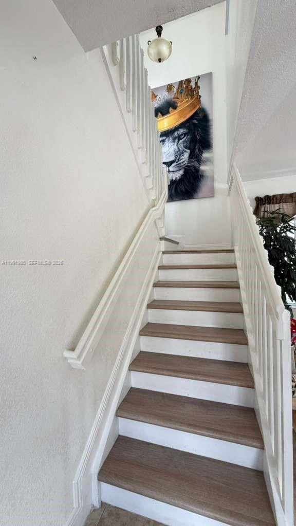 14065 Southwest 278th Street Homestead, FL 33032 - Photo 4 of 30 a view of entryway