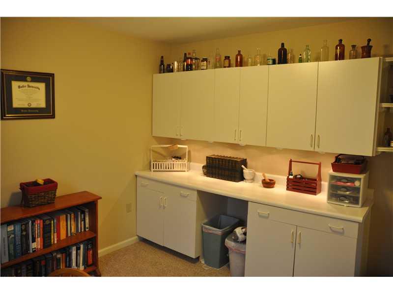 1802 Winding Ridge Avenue Indianapolis, IN 46217 - Photo 11 of 22 Gallery Image 11