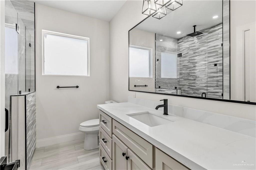 614 West La Pointe Avenue Alton, TX 78573 - Photo 11 of 13