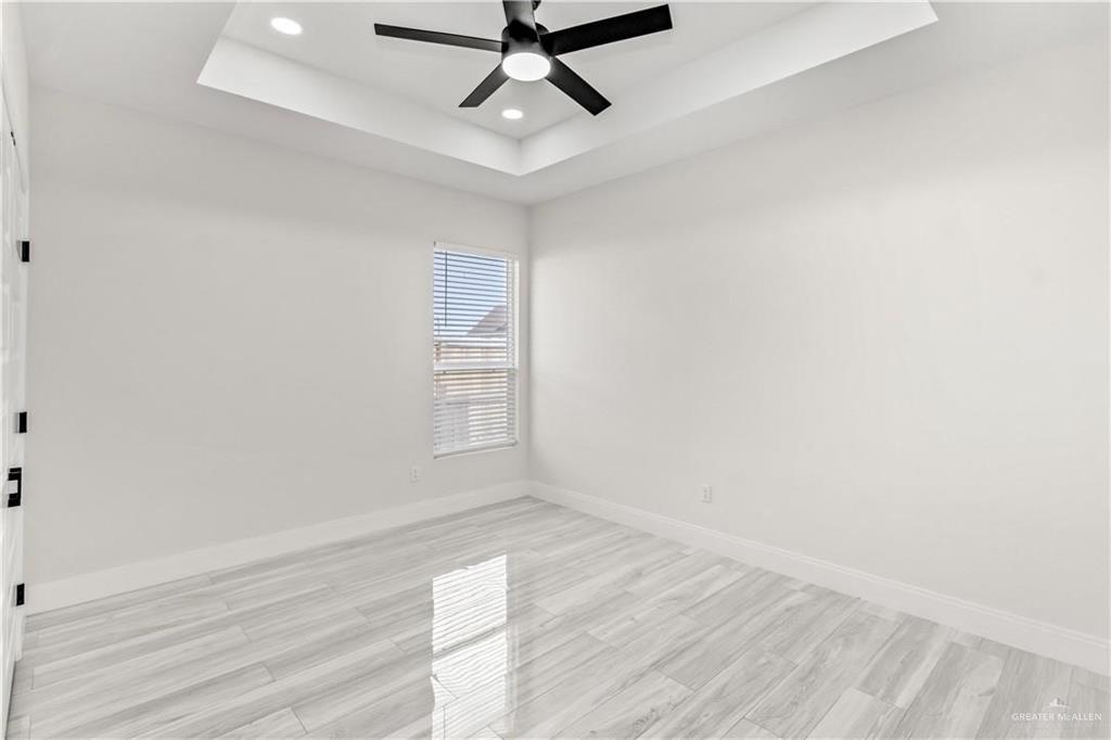 614 West La Pointe Avenue Alton, TX 78573 - Photo 12 of 13