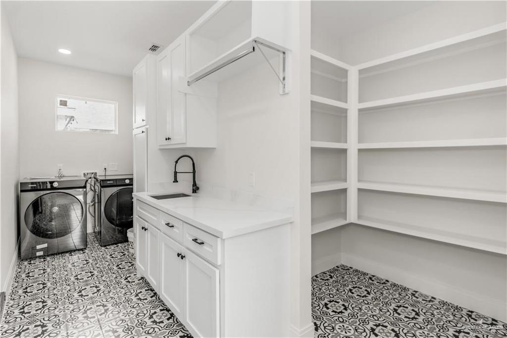 614 West La Pointe Avenue Alton, TX 78573 - Photo 13 of 13