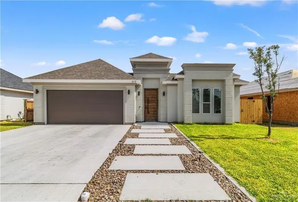 $2,300 | 614 West La Pointe Avenue, Alton, TX 78573