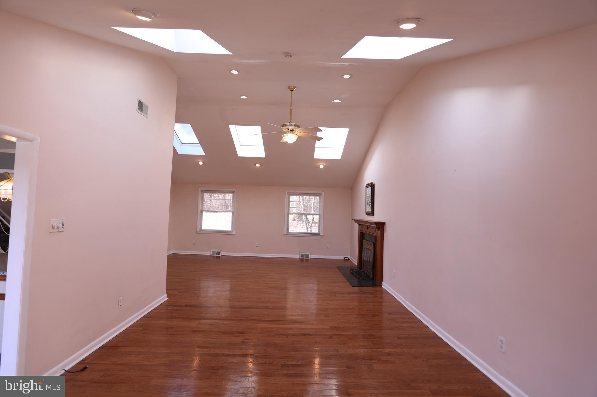 1443 Valley Forge Road Wayne, PA 19087 - Photo 10 of 42
