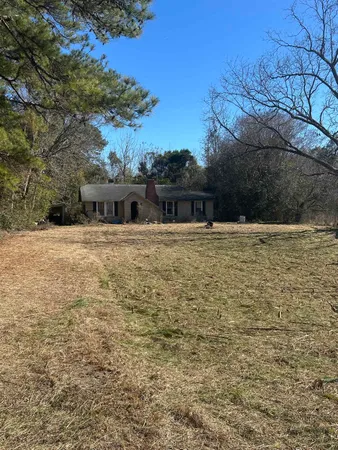 $45,000 | 2045 Martin Luther King Jr Avenue, Kingstree, SC 29556