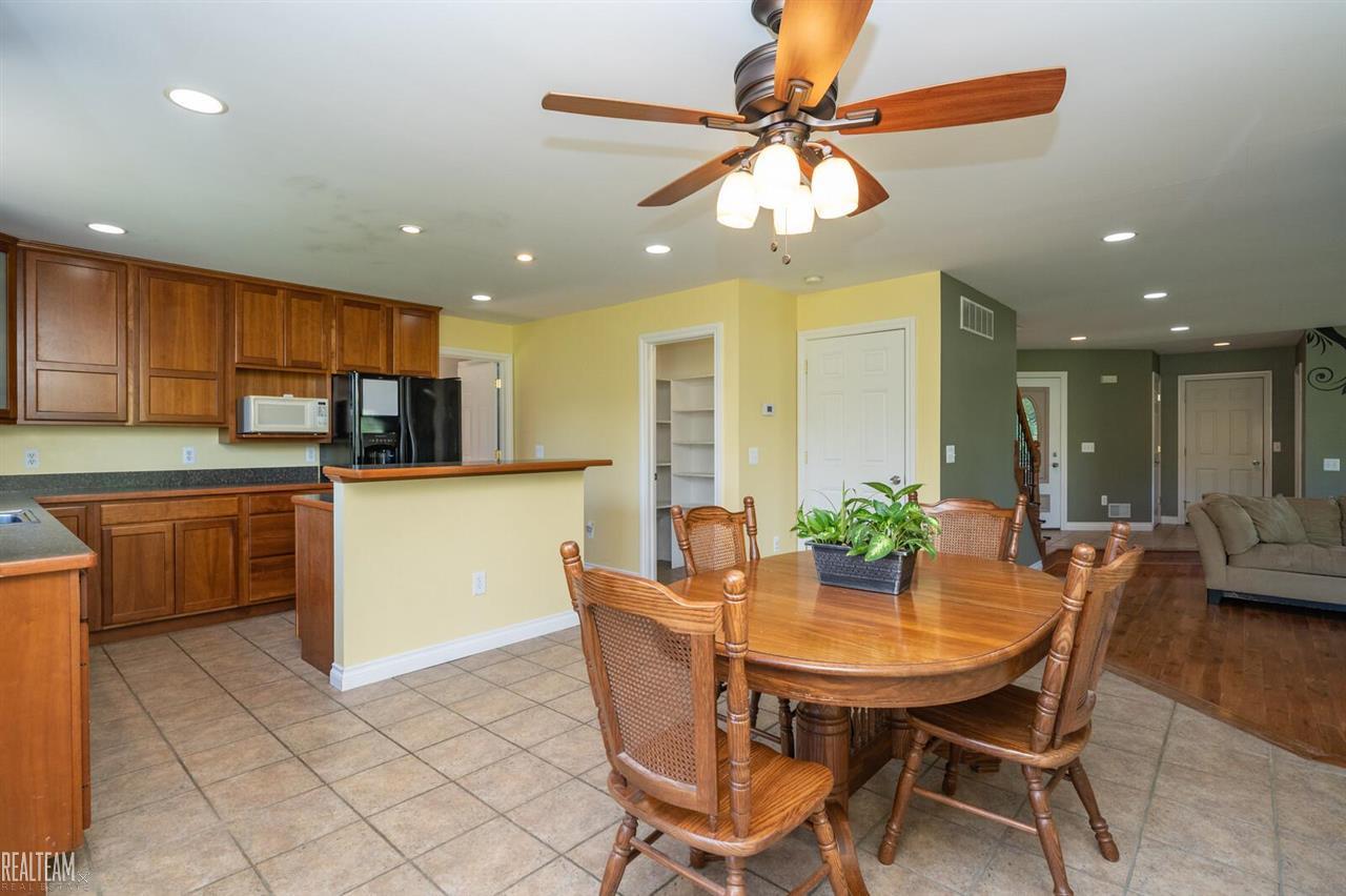 11172 Burt Road Emmett, MI 48022 - Photo 10 of 31 50078773-9.JPG