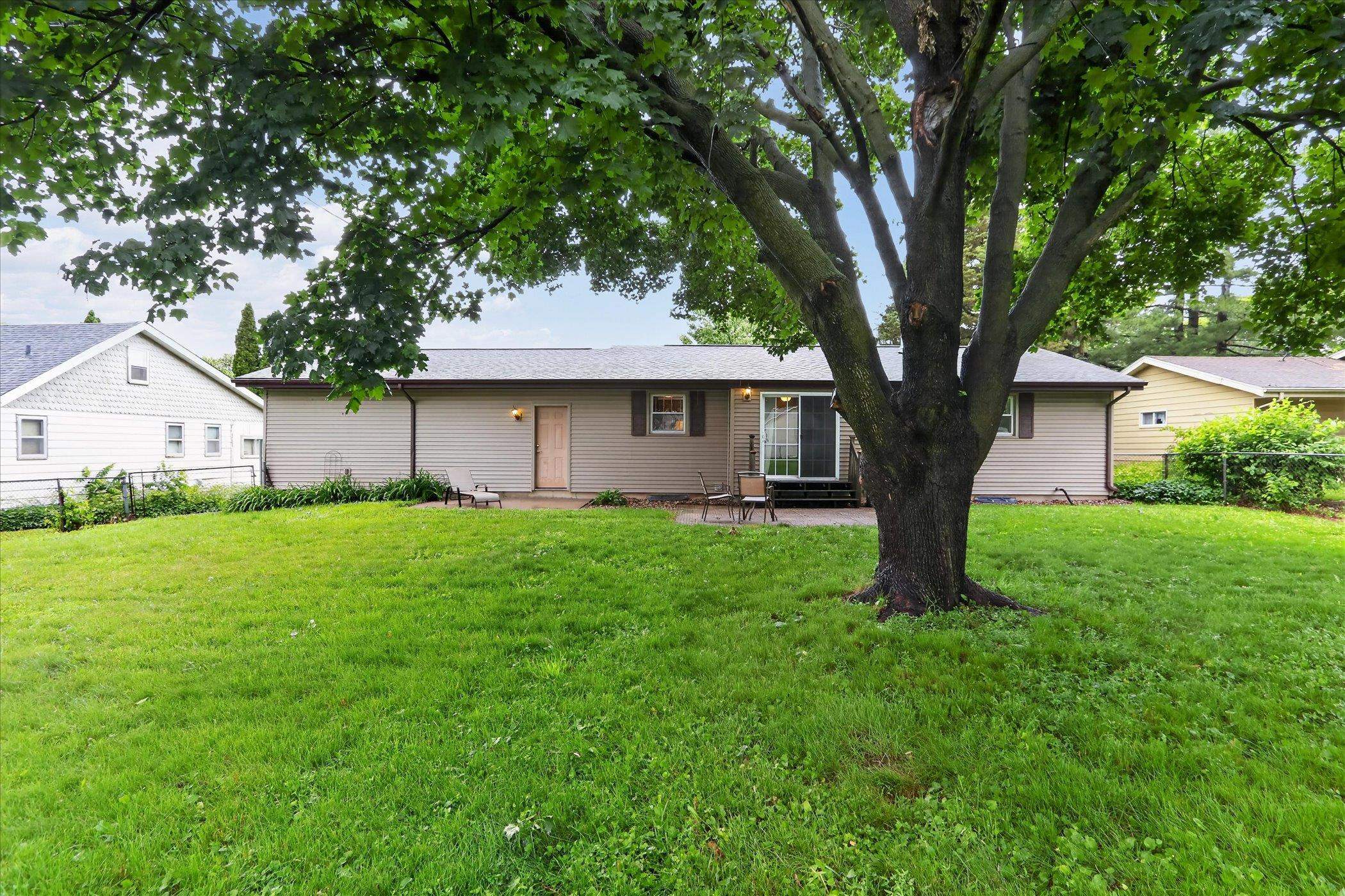 511 Johnson Clinton, WI 53525 - Photo 42 of 42