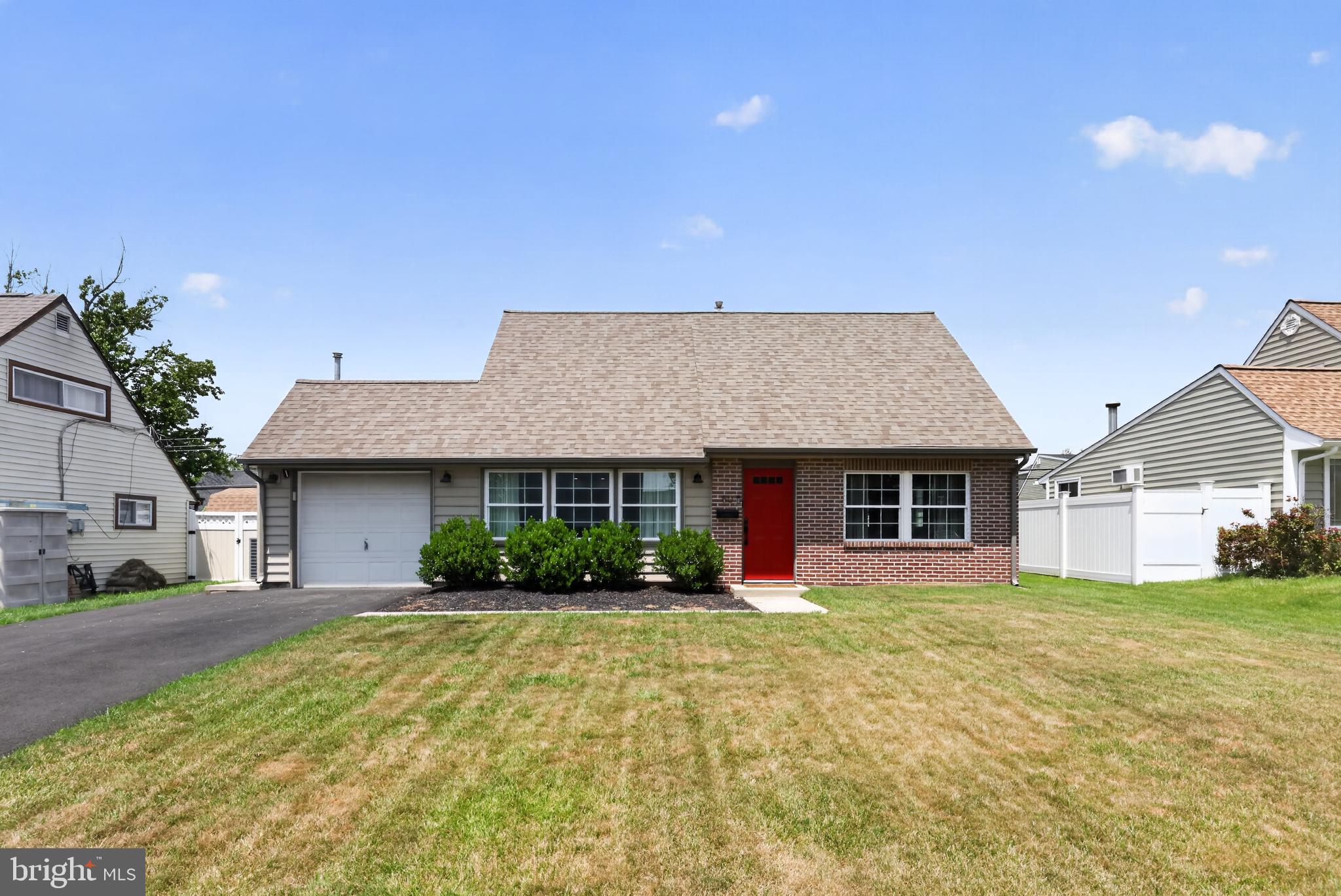 50 Middle Road Levittown, PA 19056 - Photo 1 of 29