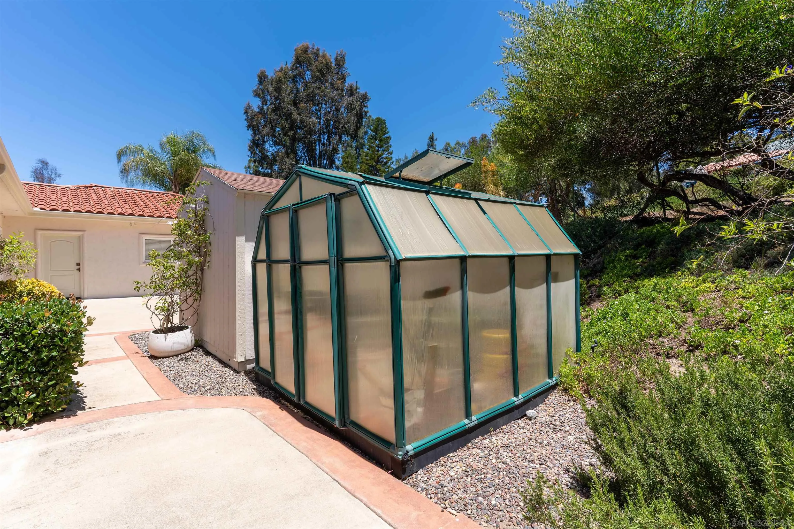 3537 Rosa Way Fallbrook, CA 92028 - Photo 38 of 49