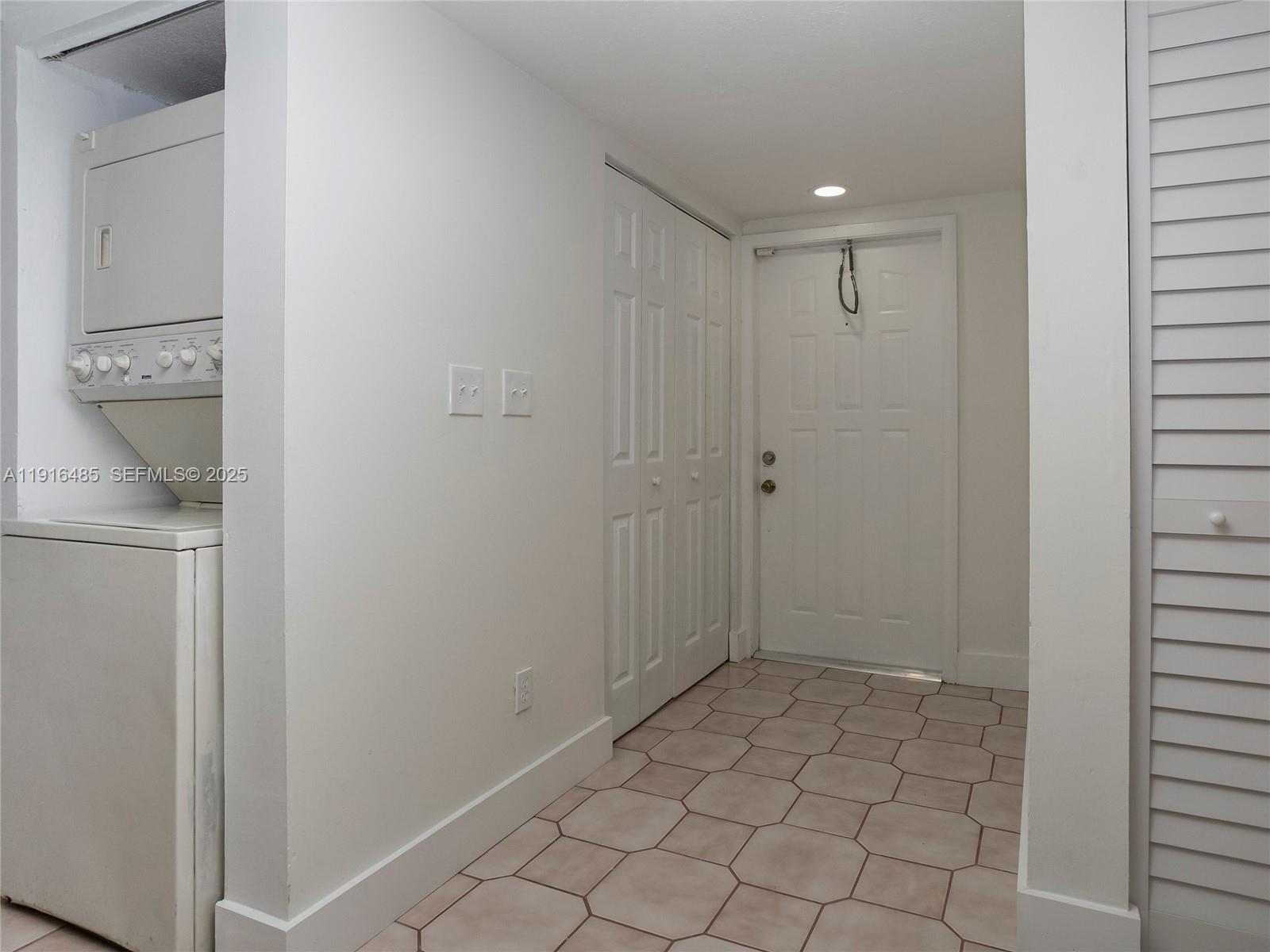 9761 Southwest 138th Avenue, Unit HC1R Miami, FL 33186 - Photo 5 of 35