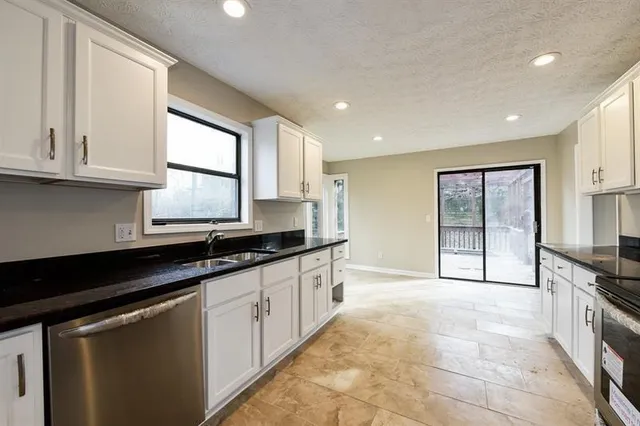 $2,700 | 4330 Laurel Summit Court, Smyrna, GA 30082