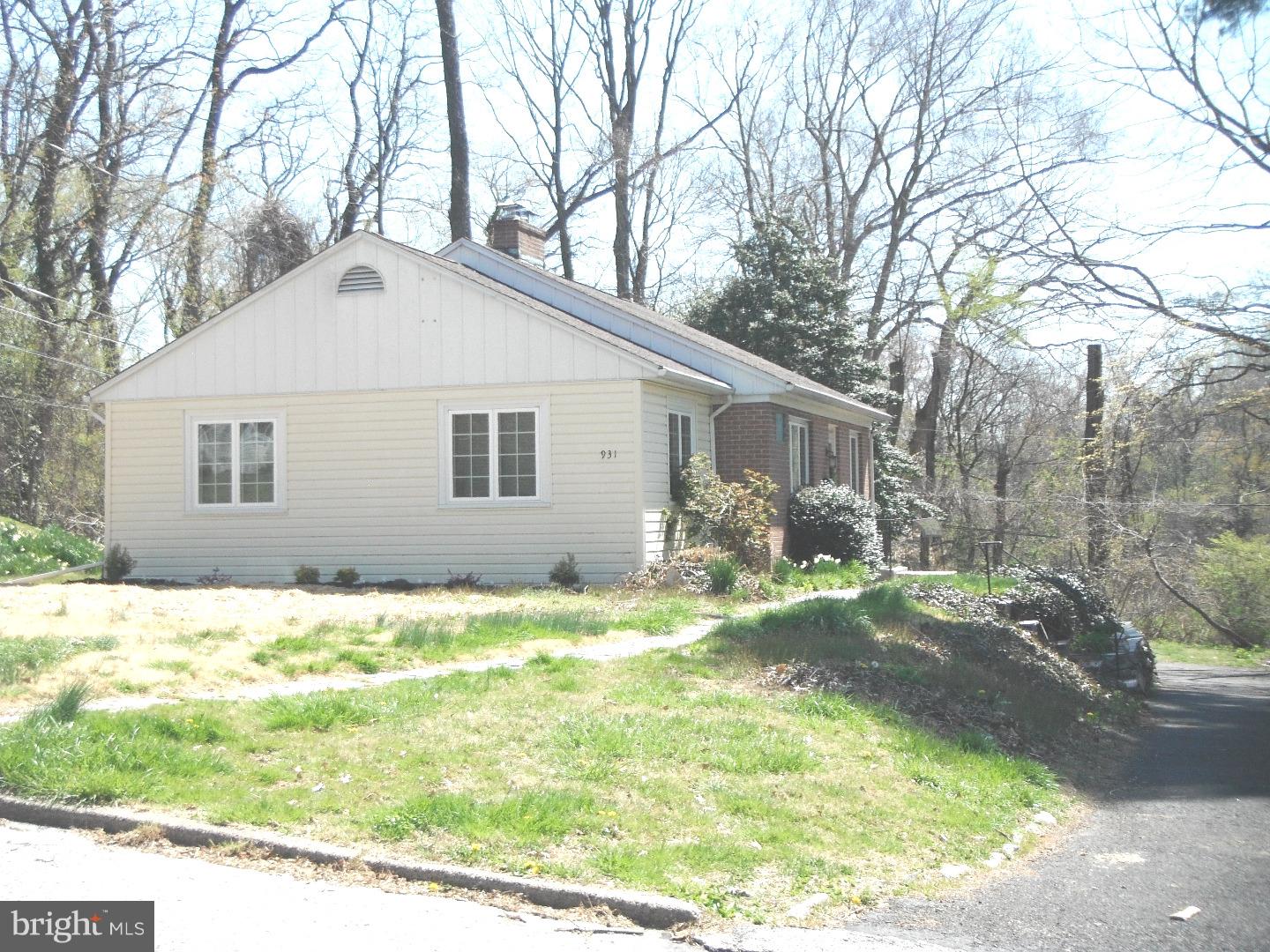 931 Gilbert Road Cheltenham, PA 19012 - Photo 11 of 14 Exterior Front