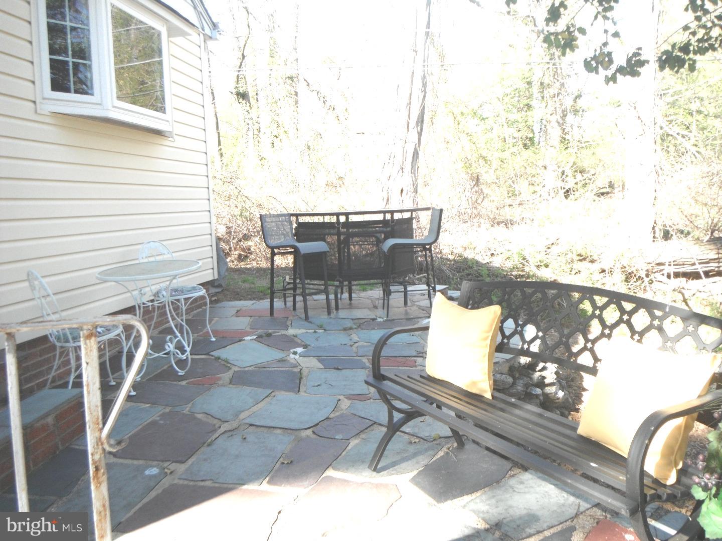 931 Gilbert Road Cheltenham, PA 19012 - Photo 12 of 14