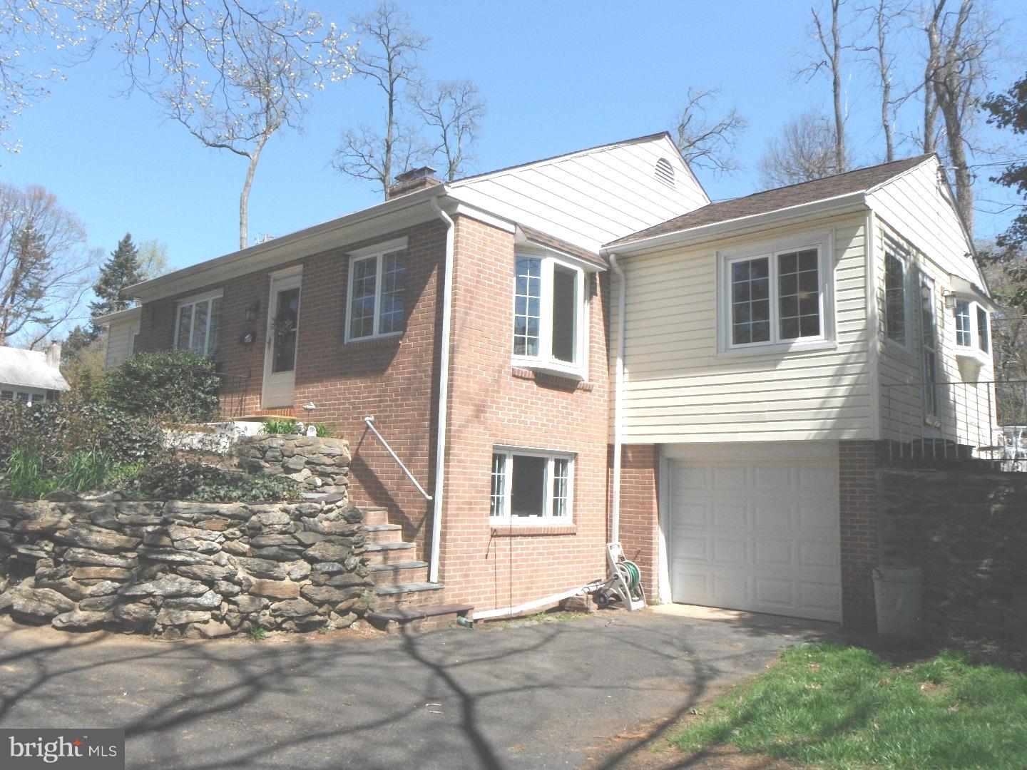 931 Gilbert Road Cheltenham, PA 19012 - Photo 14 of 14 Garage