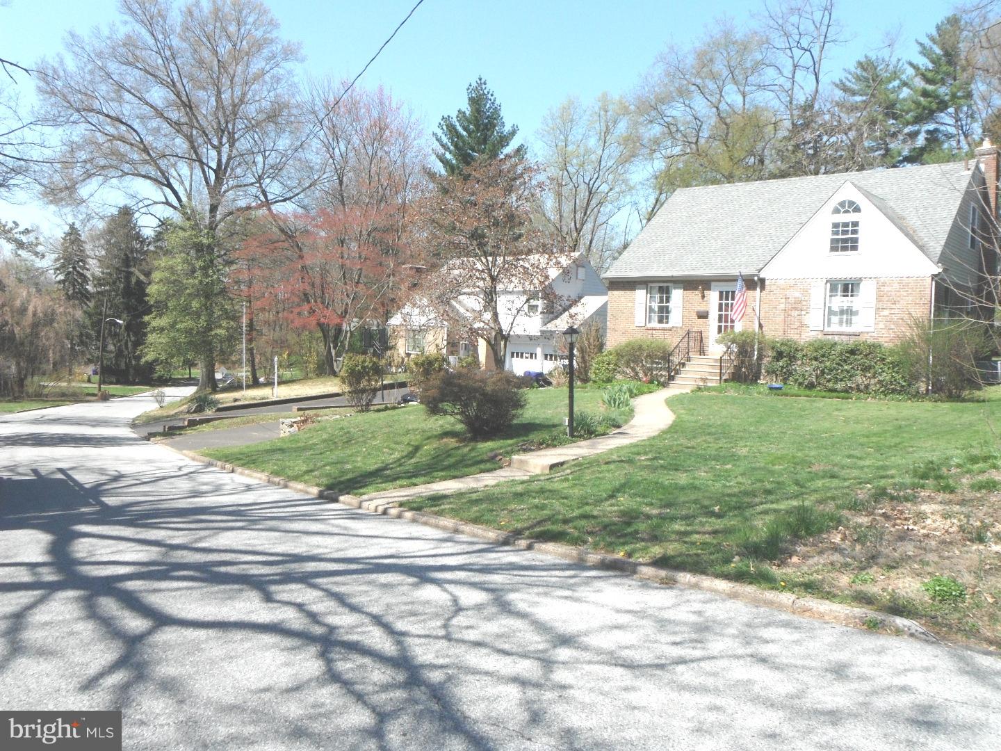 931 Gilbert Road Cheltenham, PA 19012 - Photo 10 of 14 View from Front Door