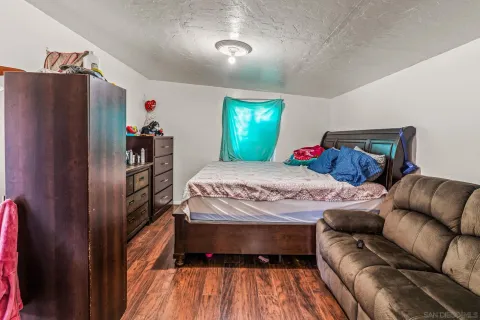 $899,000 | 228 East 15th Avenue, Escondido, CA 92025