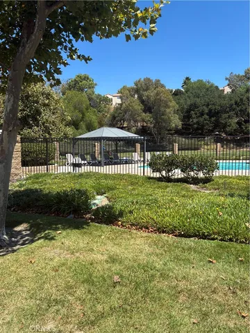 $470,000 | 21203 Trumpet Drive, Unit 103, Newhall, CA 91321