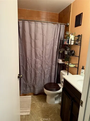 $470,000 | 21203 Trumpet Drive, Unit 103, Newhall, CA 91321