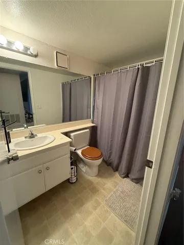 $470,000 | 21203 Trumpet Drive, Unit 103, Newhall, CA 91321