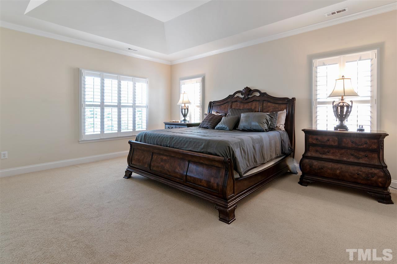 9425 Collingdale Way Raleigh, NC 27617 - Photo 13 of 30 Gallery Image 13