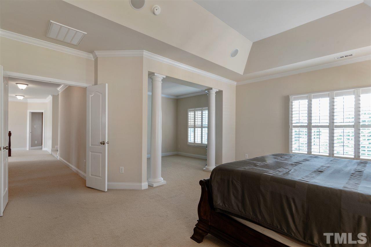 9425 Collingdale Way Raleigh, NC 27617 - Photo 15 of 30 Gallery Image 15