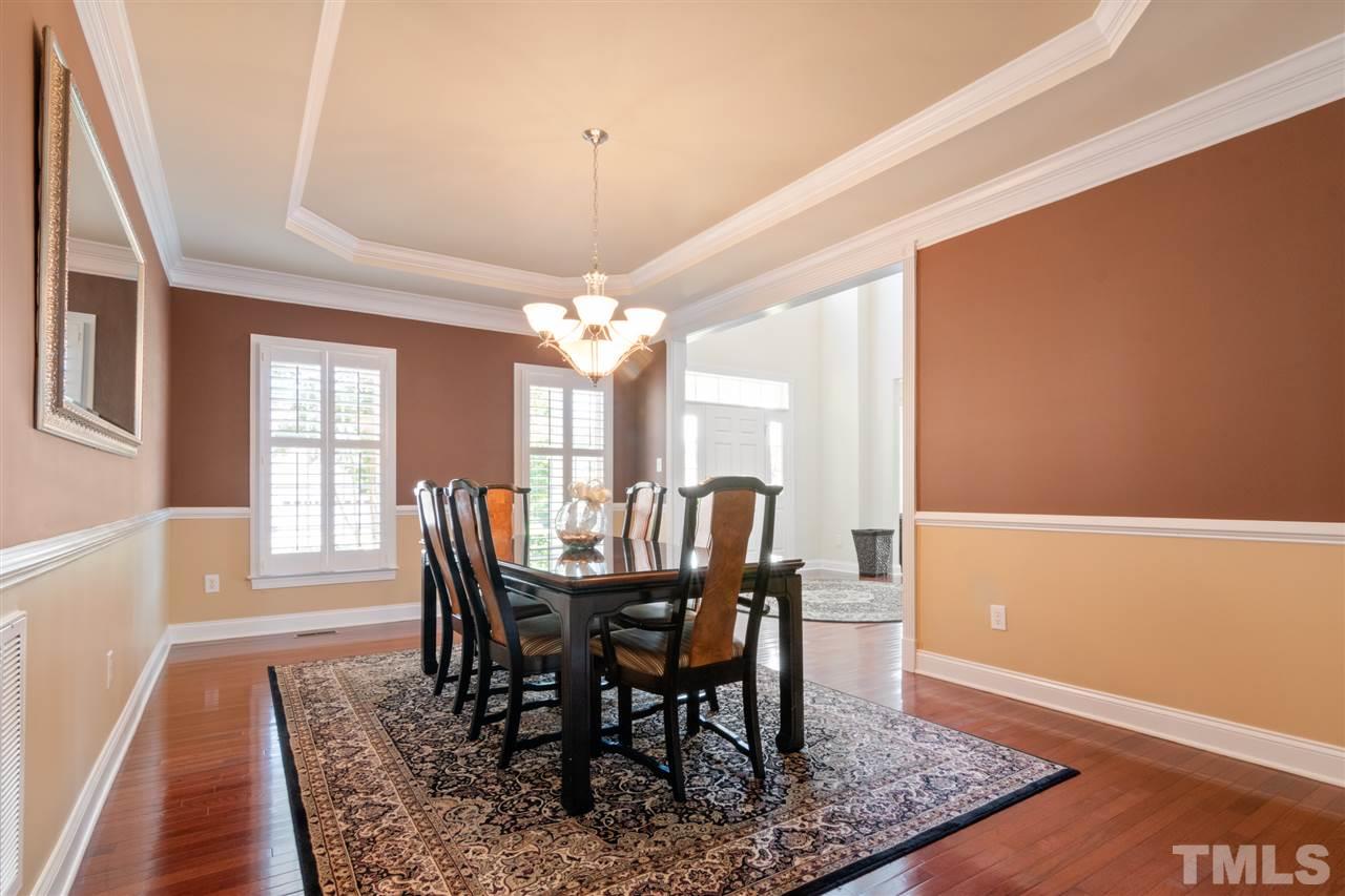 9425 Collingdale Way Raleigh, NC 27617 - Photo 4 of 30 Gallery Image 4
