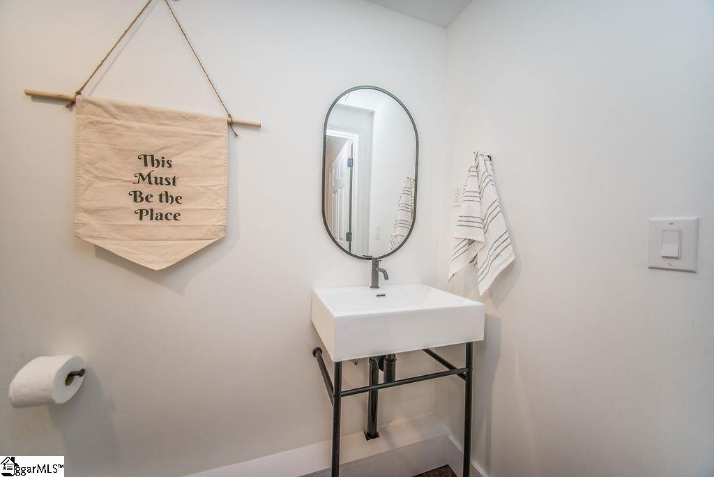 669 Batesville Road Greer, SC 29651 - Photo 29 of 36 Gallery Image 29