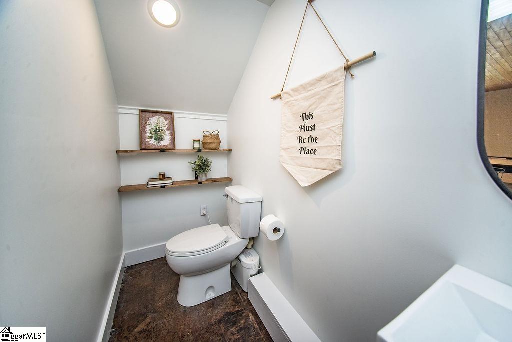669 Batesville Road Greer, SC 29651 - Photo 30 of 36 Gallery Image 30