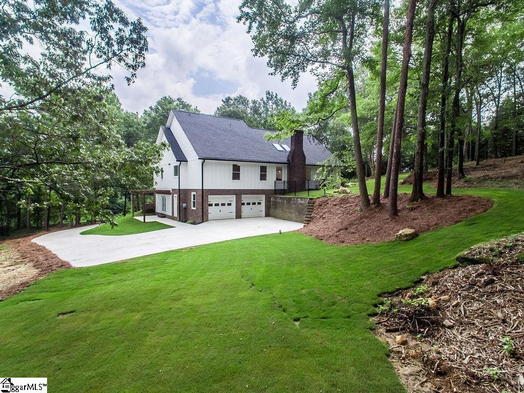 669 Batesville Road Greer, SC 29651 - Photo 35 of 36 Gallery Image 35
