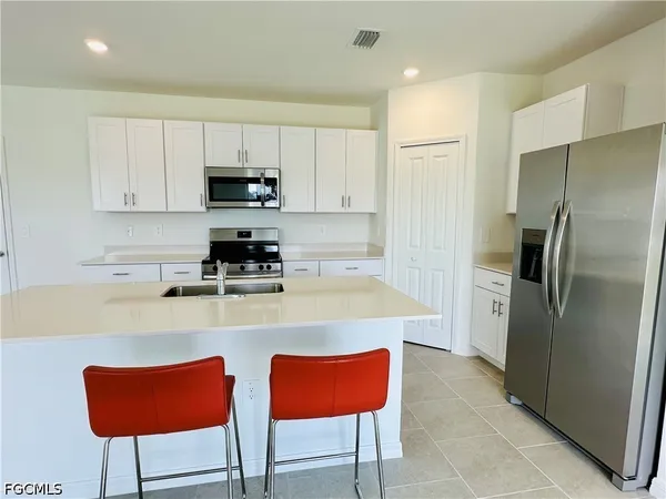 $2,350 | 11812 Cloverly Lane, Punta Gorda, FL 33955