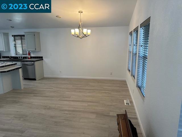 265 Carob Way Pacheco, CA 94553 - Photo 6 of 16 a view of livingroom with kitchen