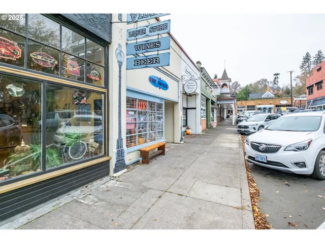 $150,000 | 130 Spaulding Avenue, Brownsville, OR 97327