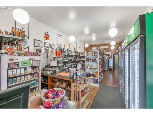 $150,000 | 130 Spaulding Avenue, Brownsville, OR 97327