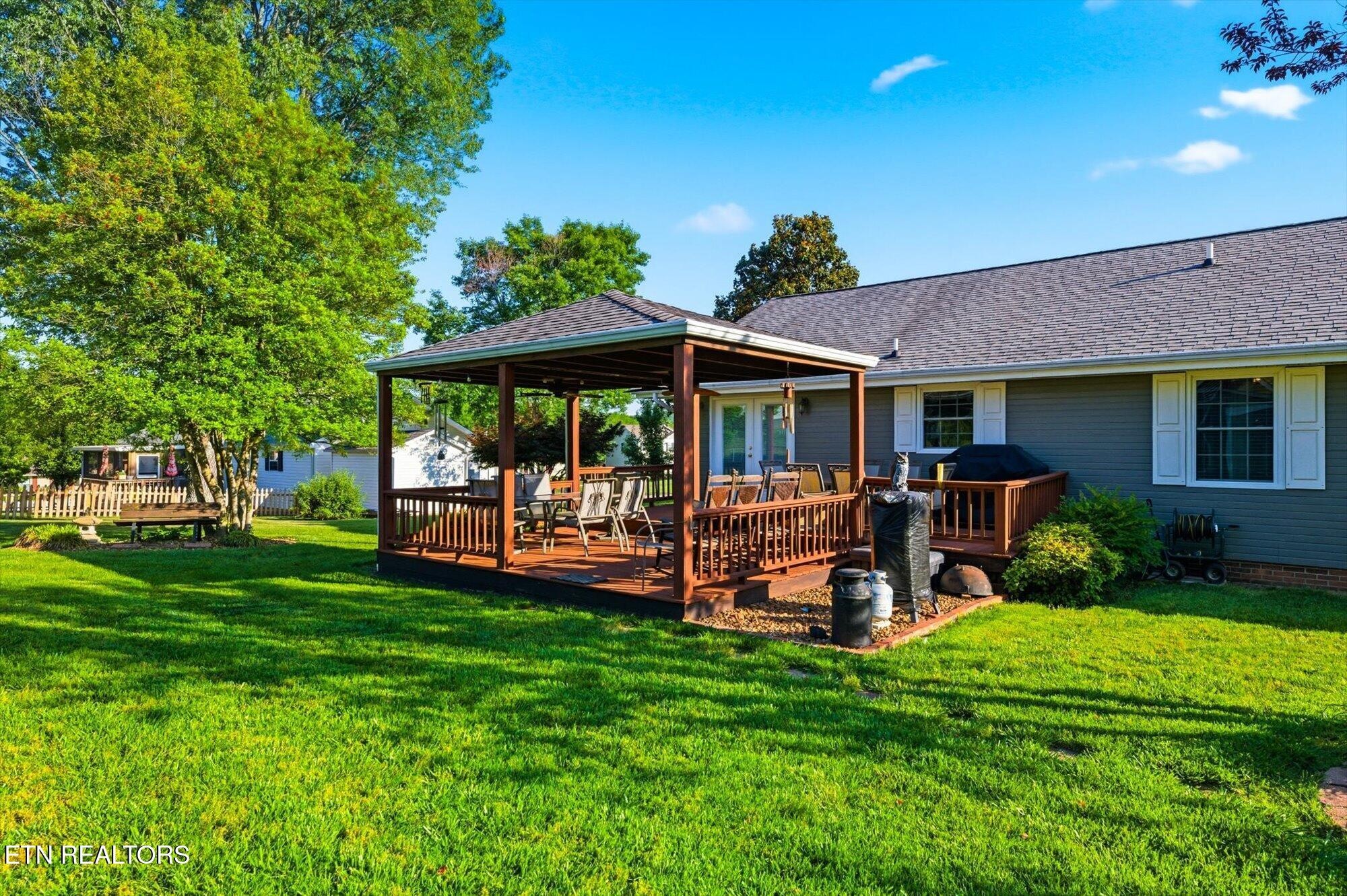 1404 Housley Drive Athens, TN 37303 - Photo 28 of 42