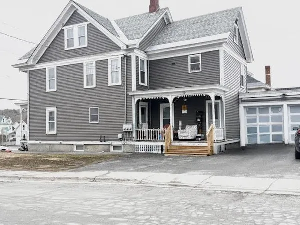 $365,000 | 102 Washington Street, Barre, VT 05641