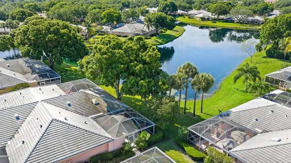 $275,000 | 3404 Lakemont Court, Palm Beach Gardens, FL 33403
